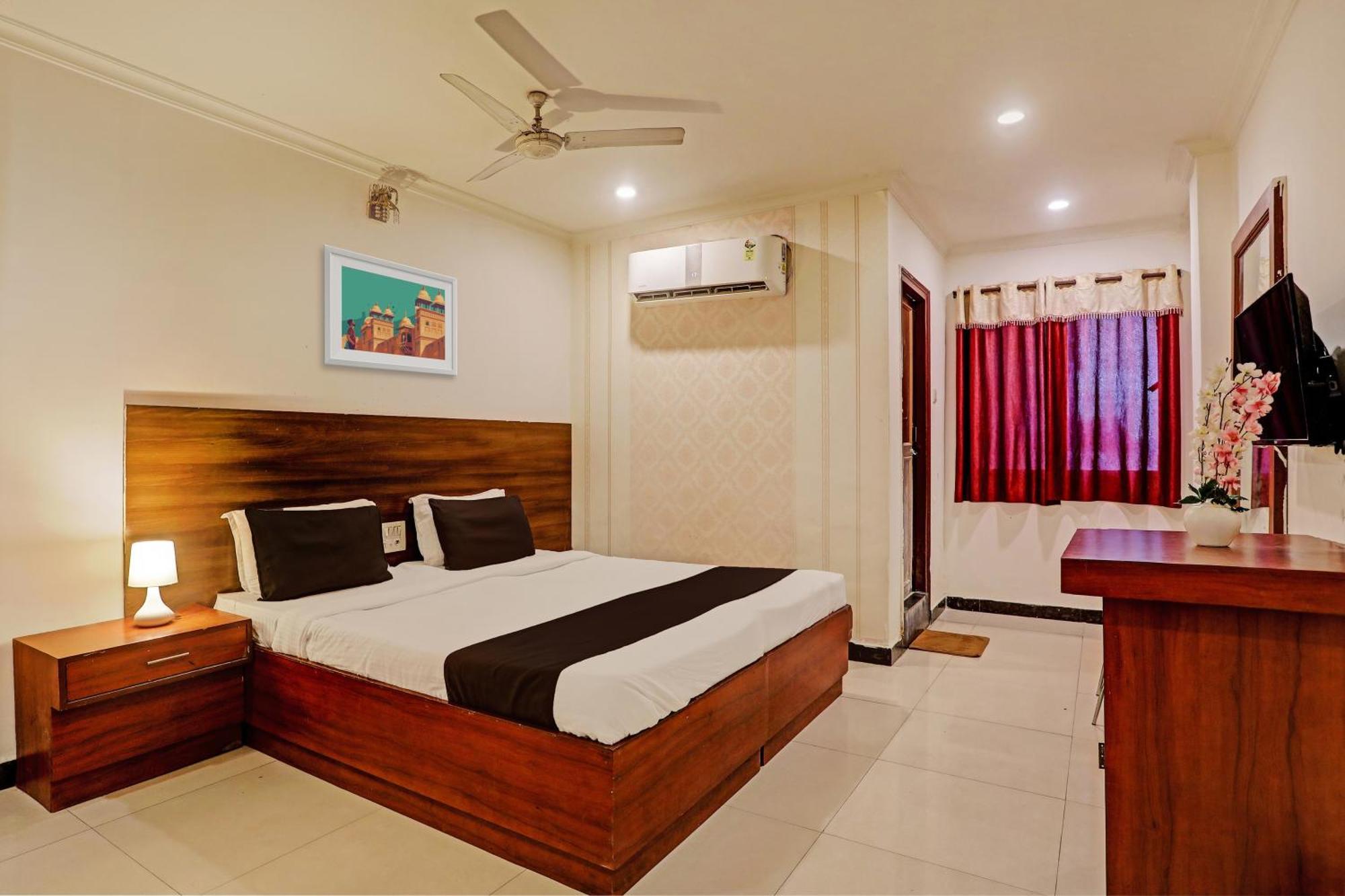 Hotel O 14726 Hotel Vaishnavi Park Secundurabad Exterior foto