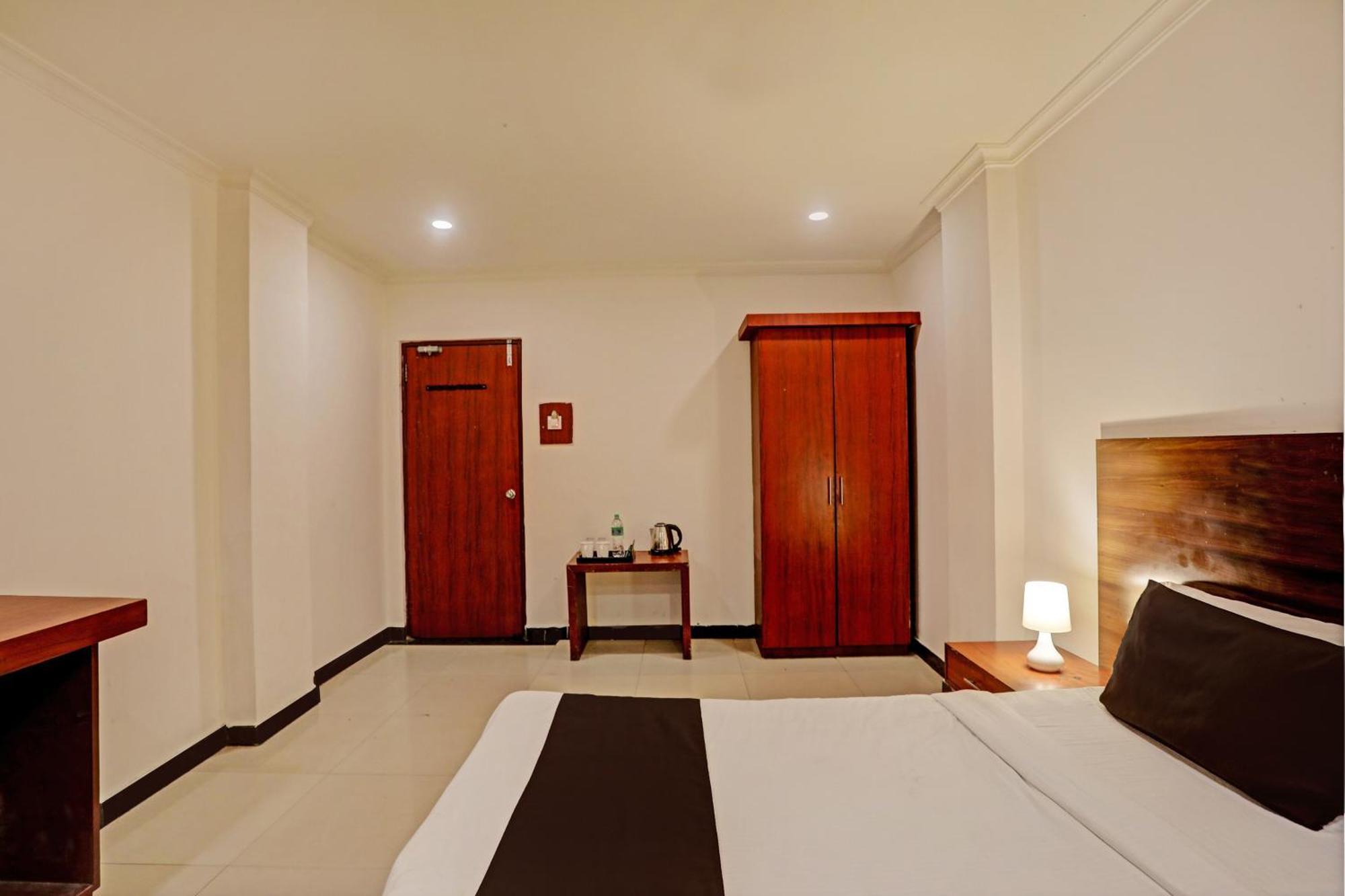 Hotel O 14726 Hotel Vaishnavi Park Secundurabad Exterior foto